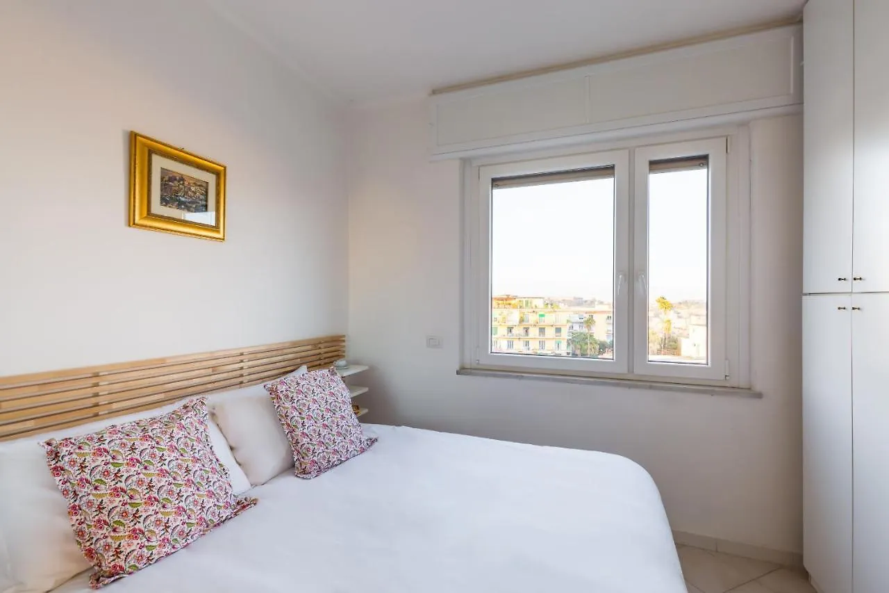 Appartamentino All'Arenella By Wonderful Italy Naples Apartment